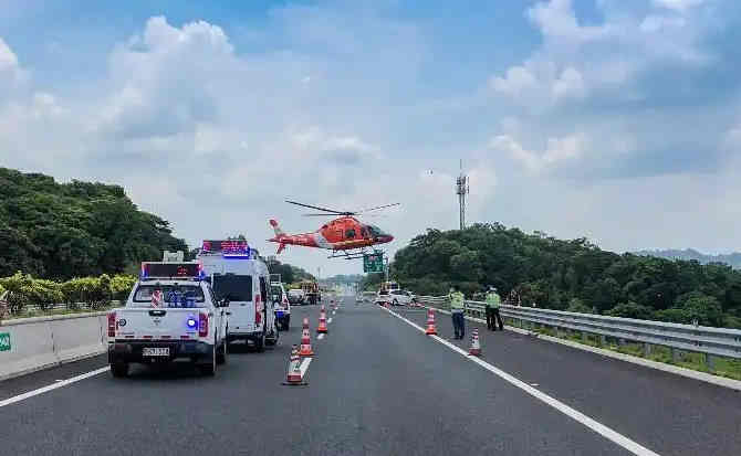 嫩江高速公路汽车救援案例